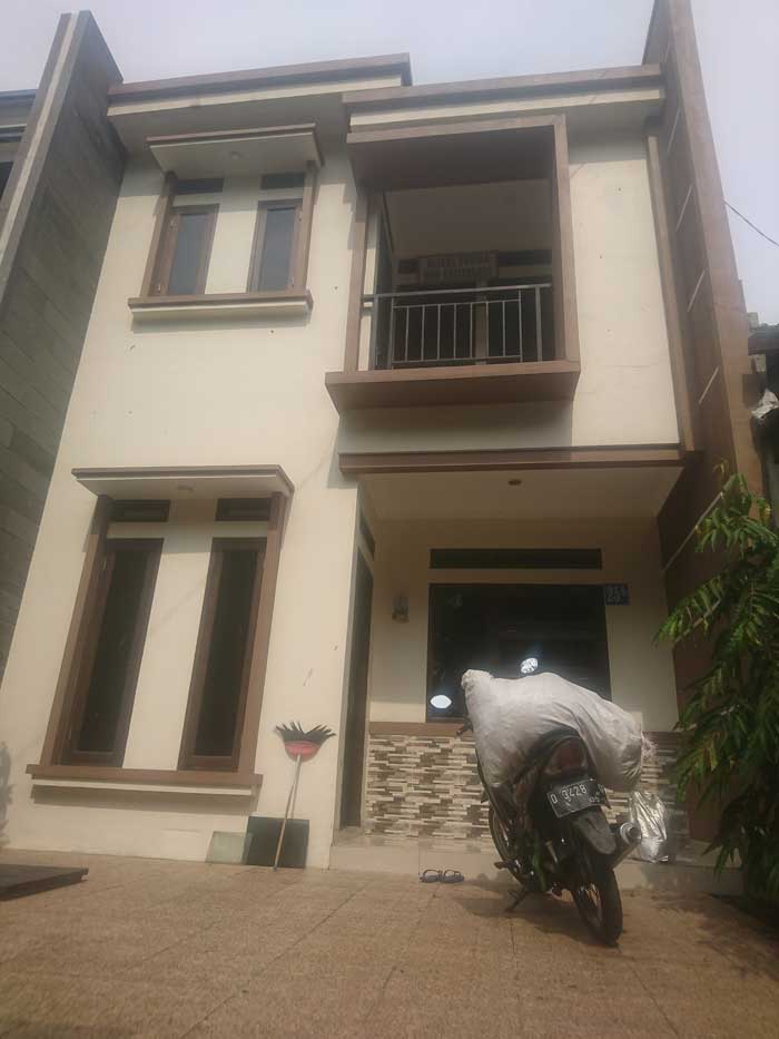 Rumah Baru 2 Lantai Lokasi Suryalaya