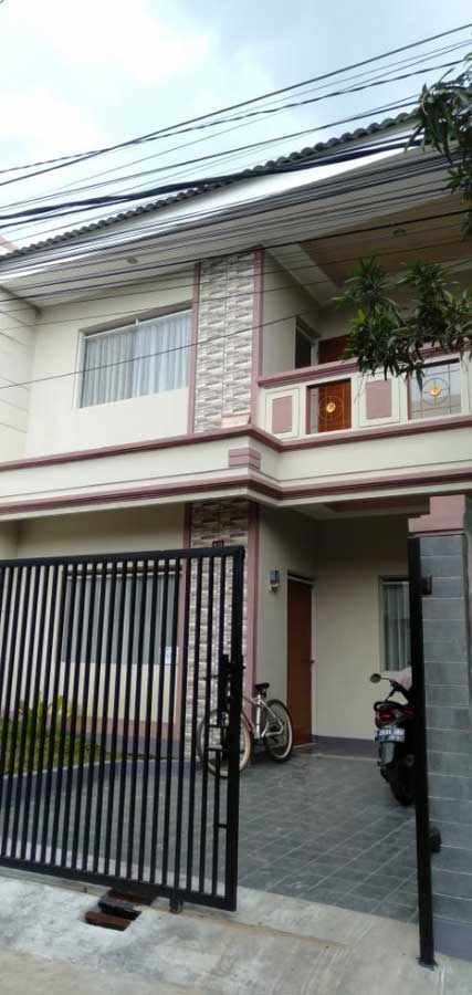 Rumah Baru Minimalis Luas Tanah 100 m2 di Komplek Batu Indah Batununggal