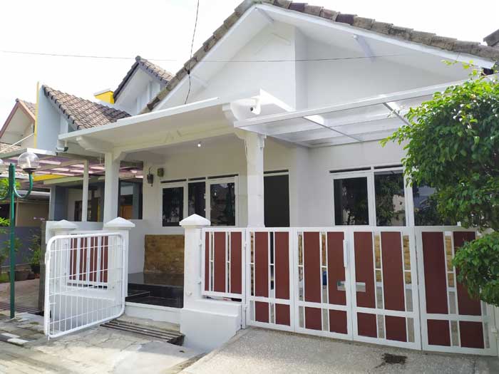 Rumah 1 Lantai Lokasi di Komplek Gading Regency Soekarno Hatta