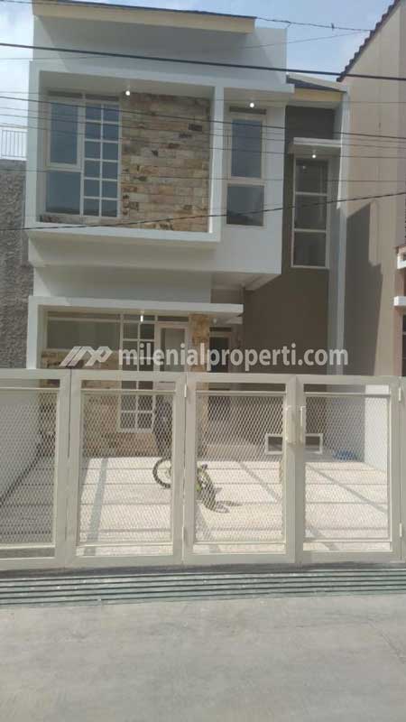 Rumah Baru Arcamanik 4 Kamar 2 Lantai