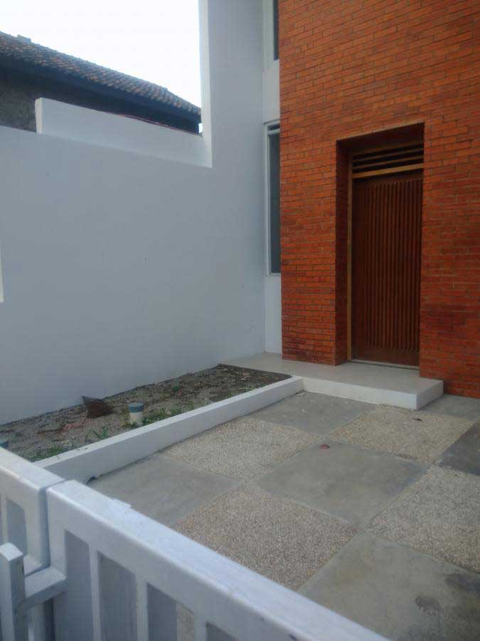 Rumah Minimalis 2 Lantai Margahayu Raya Bandung