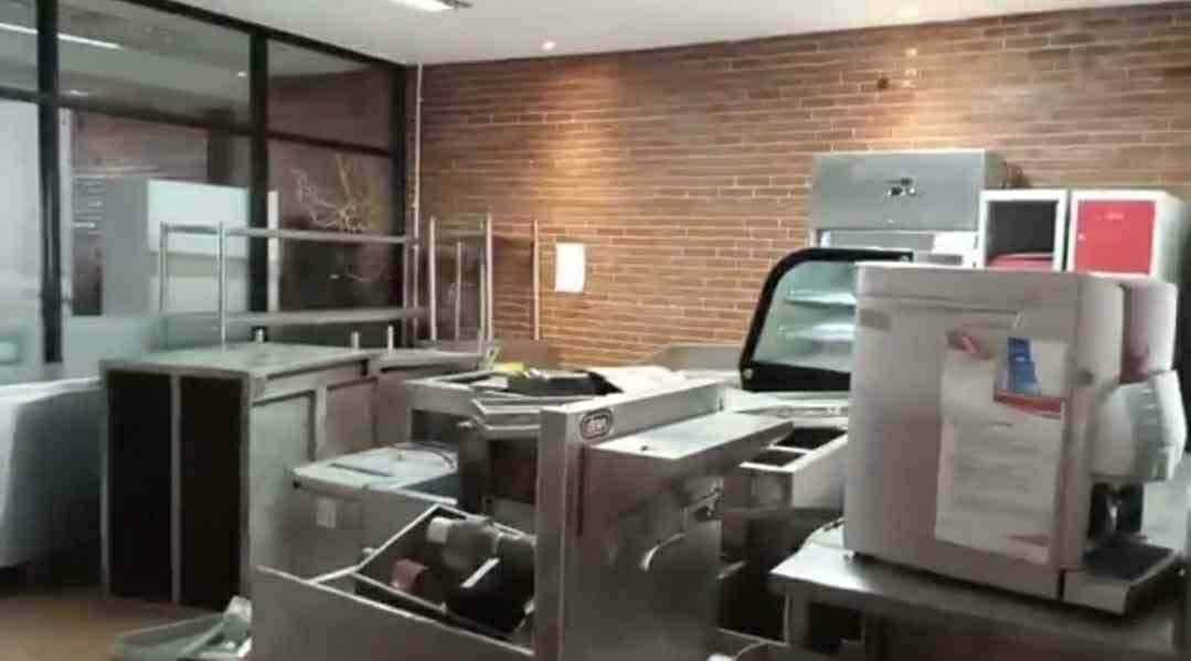 Bangunan Siap Pakai Lokasi Terbaik di Sayap Ir. Juanda Dago untuk Kantor, Cafe, Resto