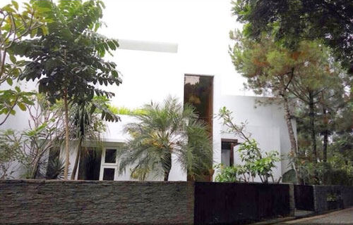 Rumah di Awiligar Bandung Utara dengan Desain Lux