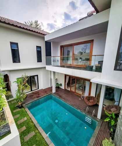 Rumah Mewah Full Furnished di Pondok Labu Jakarta Selatan