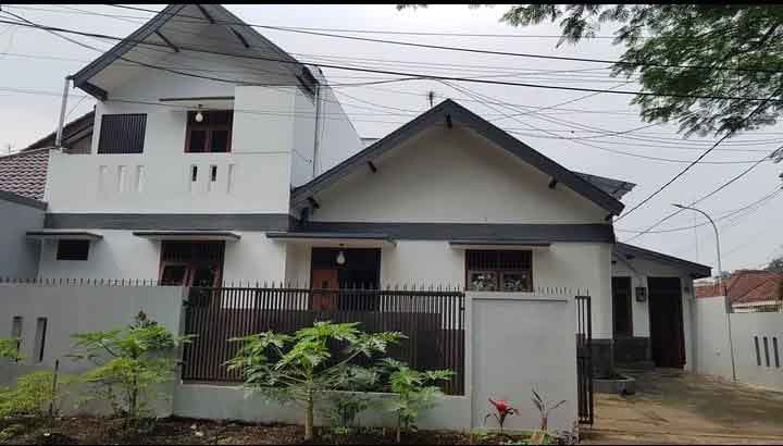 Rumah di Jalan Hegar Asih Cipaganti Bandung
