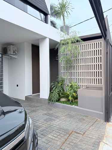 Rumah 2 Lantai di Cilandak Barat