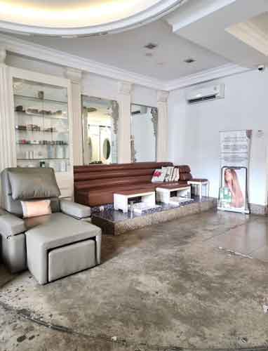 Rumah di Jalan Cikini Raya Menteng Jakarta Pusat