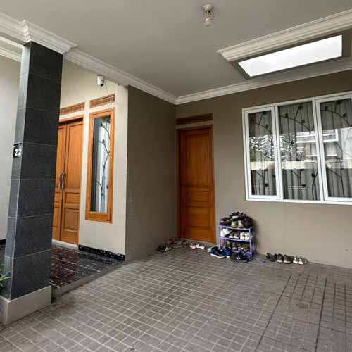 Rumah di Komplek Bahagia Permai