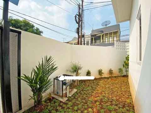 Rumah Baru di Asem Baris Tebet Jakarta Selatan