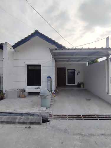 Rumah Minimalis di Bentang Artha Residence