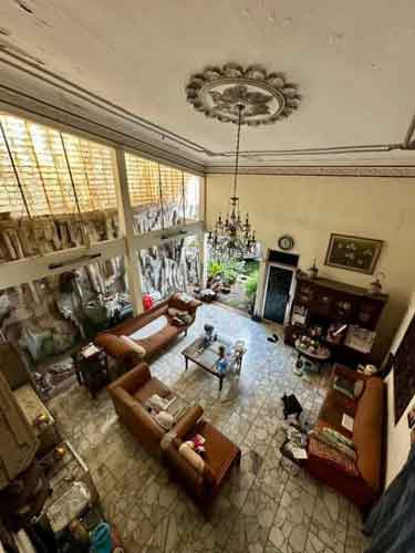 Rumah Strategis di Jalan Mampang Prapatan Jakarta Selatan
