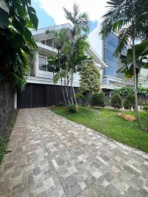 Rumah di Jalan KH. Hasyim Ashari Jakarta Pusat