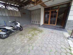 Dijual Rumah di Jalan Kembar (BKR) Bandung